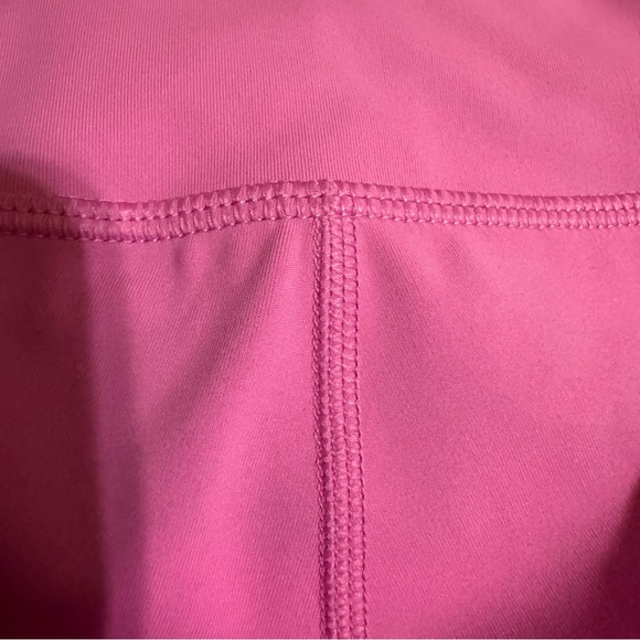 NWT TEK Gear High Rise Capri Leggings - Picture 8 of 9